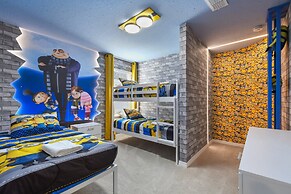 Private Theater Game Loft 10br Villa Pool Spa