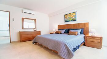 Casa del Mar by Kivoya