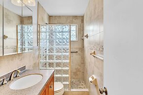 Casa Natalia 3BR Home with Pool Near Hard Rock Casino