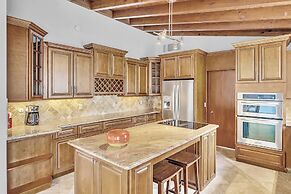 Casa Natalia 3BR Home with Pool Near Hard Rock Casino