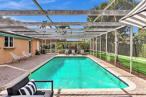 Casa Natalia 3BR Home with Pool Near Hard Rock Casino