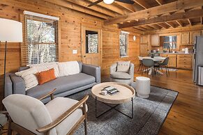 Red Feather Cabins 250