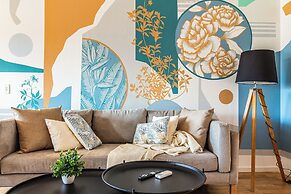 2BR Family Apt Puente de la Mujer View