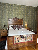 Gable House Bed & Breakfast Inn