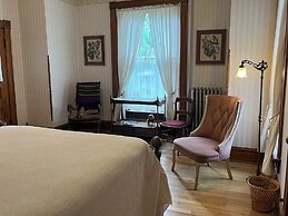 Gable House Bed & Breakfast Inn