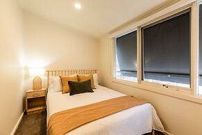 Peninsula Villa Retreat With Pool Hot Tub