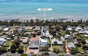 Peninsula Villa Retreat With Pool Hot Tub