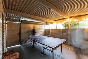 Sol Coastal Retreat - Outdoor Spa and Sauna