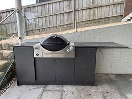 Clifftop Family Retreat With Views Pool