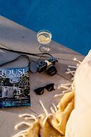 Bayview Luxe Entertainer Pool World Class View
