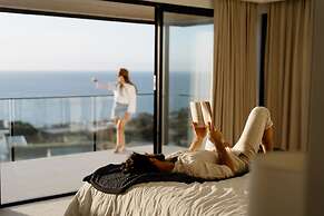 Bayview Luxe Entertainer Pool World Class View