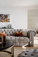 Bayview Luxe Entertainer Pool World Class View