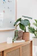 Clifftop Luxury With Spectacular Ocean Views