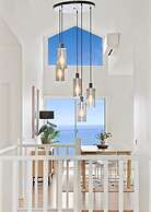 Clifftop Luxury With Spectacular Ocean Views