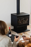 Clifftop Luxury With Spectacular Ocean Views