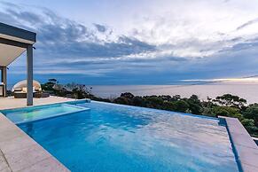 The Ocean s Edge Luxury Entertainer With Views