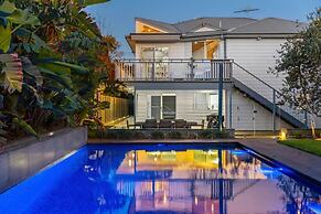 Blairgowrie Beachside Retreat Solar Heated Pool