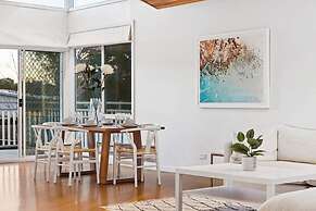 Blairgowrie Beachside Retreat Solar Heated Pool