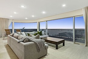 Cliffside Castle With Bay And City Views