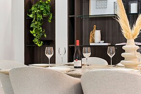 Cliffside Castle With Bay And City Views