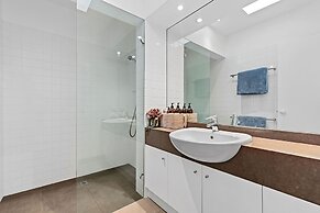 Luxury Cottage With Pool In Perfect Location