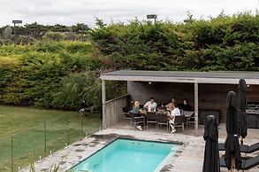 Luxury Portsea Sanctuary Gas Heat Pool Gardens