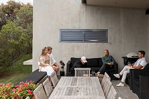 Luxury Portsea Sanctuary Gas Heat Pool Gardens