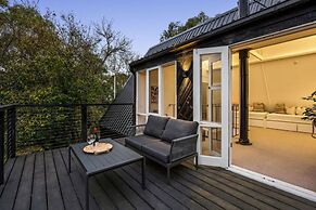 The Coast Country Cottage