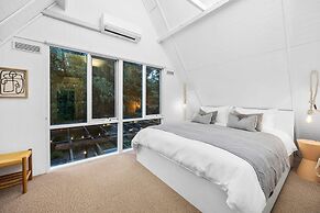 The Coast Country Cottage