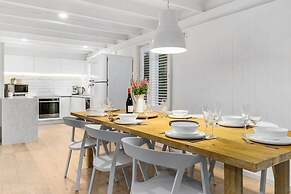 The Coast Country Cottage