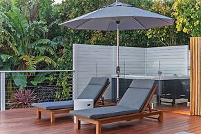 The Peak of Mt Martha World Class Views