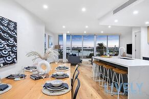 Beach Street Luxury 3 Bed With Beach Bay Views