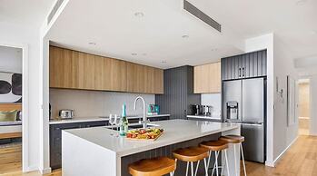 Beach Street Luxury 3 Bed With Beach Bay Views