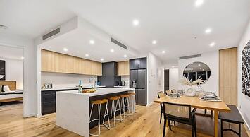 Beach Street Luxury 3 Bed With Beach Bay Views