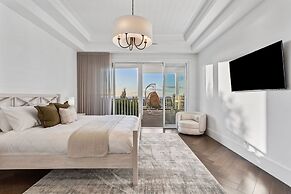 Hamptons Elegance Views Pool Spa