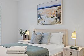 Hamptons Elegance Views Pool Spa