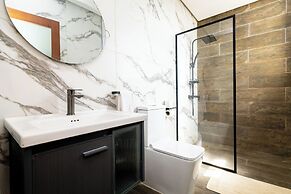 Serenity Residences & Spa - Kokrobite