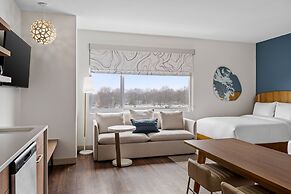 Element Springfield South