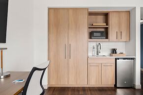 Element Springfield South