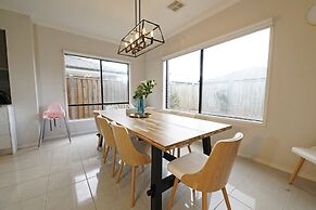 Charming Spacious Holiday House Wyndham