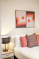 Stylish Luxe House at Point Cook