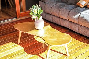 Stylish Luxe House at Point Cook