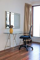 Stylish Luxe House at Point Cook