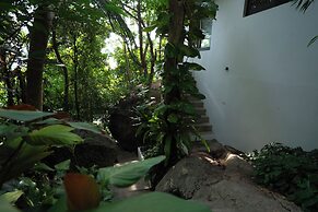 Lunar Villas Koh Tao - Luxury Pool Villa