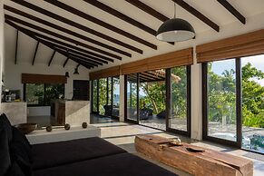 Lunar Villas Koh Tao - Luxury Pool Villa