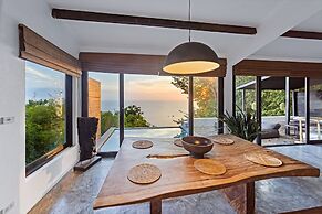 Lunar Villas Koh Tao - Luxury Pool Villa