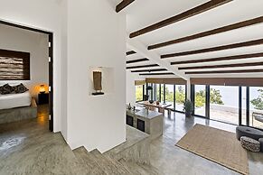 Lunar Villas Koh Tao - Luxury Pool Villa