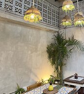 Soi Suites