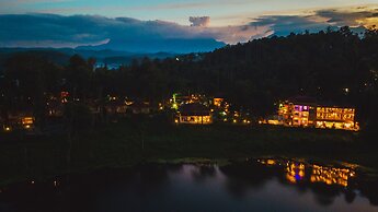 Karapuzha Village Resort
