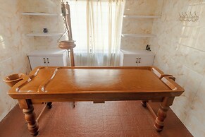 Karapuzha Village Resort